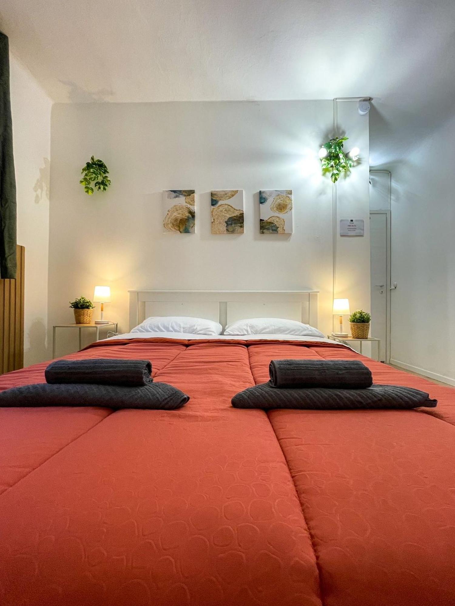 Home In Town - Home In City Life Near San Siro Stadium Milán Exterior foto